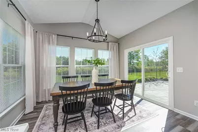 8133 Ashford Circle, North Ridgeville, OH 44039 - Photo 11