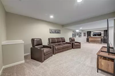 8133 Ashford Circle, North Ridgeville, OH 44039 - Photo 31