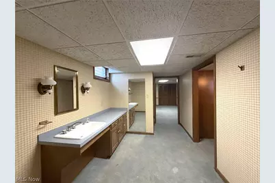 3883 Croydon Drive NW, Canton, OH 44718 - Photo 39