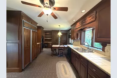 3883 Croydon Drive NW, Canton, OH 44718 - Photo 5