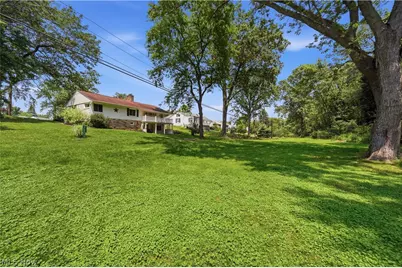 3426 Parkridge Circle NW, Canton, OH 44718 - Photo 39
