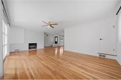 3426 Parkridge Circle NW, Canton, OH 44718 - Photo 11