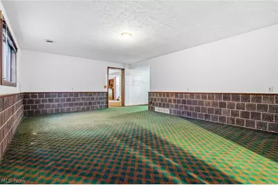 3602 Heatherwood Circle NW, North Canton, OH 44720 - Photo 27