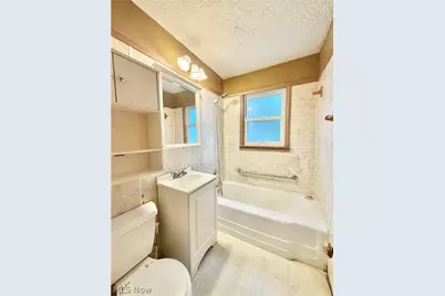 1611 27th Street NE, Canton, OH 44714 - Photo 15