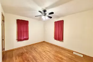 1611 27th St NE, Canton, OH 44714 - Photo 11