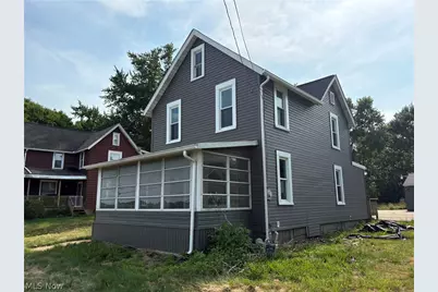 8307 Cleveland Avenue NW, Canton, OH 44720 - Photo 1