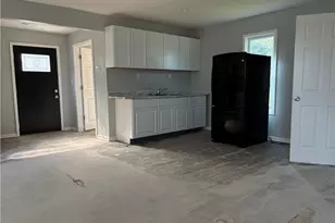 8307 Cleveland Ave NW, Canton, OH 44720 - Photo 9