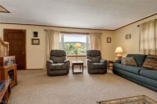 5641 Harwalk, Strasburg, OH 44680 - Photo 5