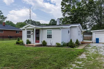 2284 Markey Street, Akron, OH 44319 - Photo 37