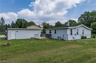 2284 Markey St, Akron, OH 44319 - Photo 31