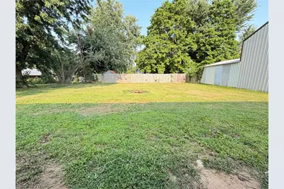573 Chestnut Street, Newcomerstown, OH 43832 - Photo 5