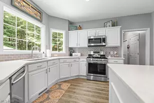 2915 Ashwood Dr, Alliance, OH 44601 - Photo 11