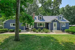 3604 Edgewood Dr, Stow, OH 44224 - Photo 1
