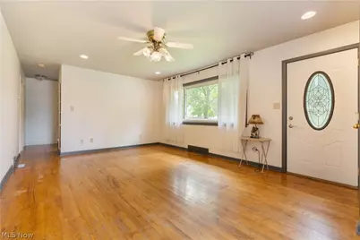 13526 Glenvale Avenue NW, Uniontown, OH 44685 - Photo 19