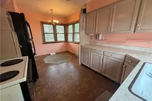 404 Jackson Ave NE, Brewster, OH 44613 - Photo 3