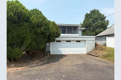 404 Jackson Avenue NE, Brewster, OH 44613 - Photo 11