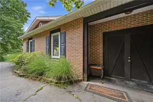 7445 Market Ave N, North Canton, OH 44721 - Photo 29