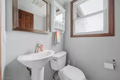 7445 Market Avenue N, North Canton, OH 44721 - Photo 5