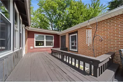 7445 Market Avenue N, North Canton, OH 44721 - Photo 35