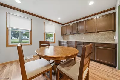 7445 Market Avenue N, North Canton, OH 44721 - Photo 7