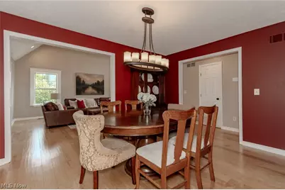 102 Middle Post Point, Chardon, OH 44024 - Photo 11