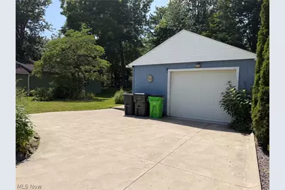 333 Bonnieview Avenue, Alliance, OH 44601 - Photo 7