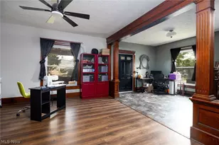36 W Hiram St, Barberton, OH 44203 - Photo 9