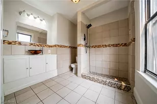2250 E 86th St, Loveland, OH 44106 - Photo 17