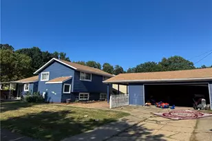 19219 Davinwood Dr, Loveland, OH 44135 - Photo 3