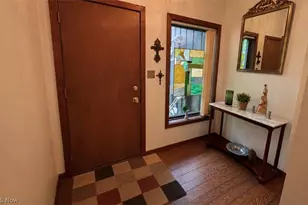 950 Kingswood Dr, Akron, OH 44313 - Photo 3