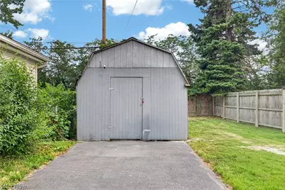 14227 Tuckahoe Avenue, Loveland, OH 44111 - Photo 29