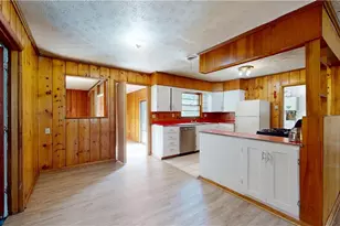 2309 Rockland Ave, Belpre, OH 45714 - Photo 9