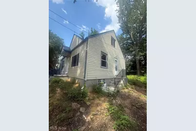 821 Cree Avenue, Akron, OH 44305 - Photo 3
