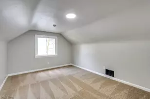821 Cree Ave, Akron, OH 44305 - Photo 19