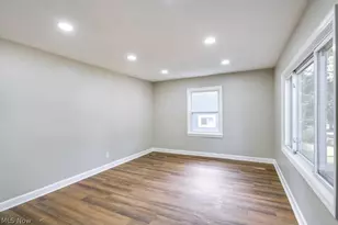 821 Cree Ave, Akron, OH 44305 - Photo 11