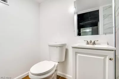 821 Cree Avenue, Akron, OH 44305 - Photo 9