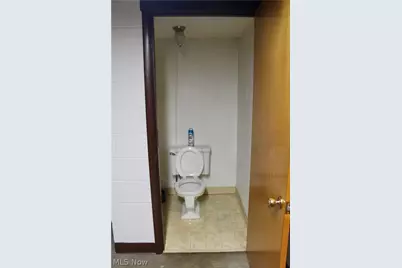 217-219 S 19th Street, Weirton, WV 26062 - Photo 37