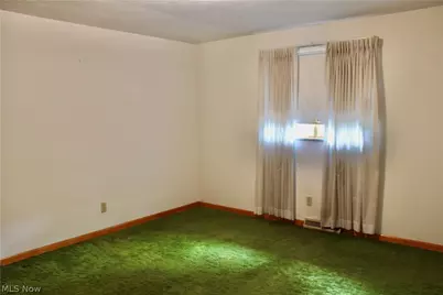 217-219 S 19th Street, Weirton, WV 26062 - Photo 31