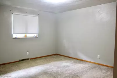 217-219 S 19th Street, Weirton, WV 26062 - Photo 11