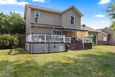 8020 Oak Tree Drive N, Lorain, OH 44053 - Photo 3