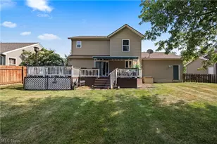 8020 Oak Tree Dr N, Lorain, OH 44053 - Photo 39