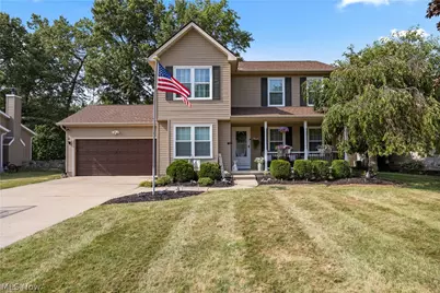 8020 Oak Tree Drive N, Lorain, OH 44053 - Photo 1
