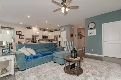 1718 Creekside Court, Painesville, OH 44077 - Photo 9