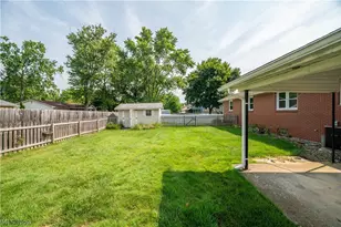 1788 Lancaster Dr, Austintown, OH 44511 - Photo 37