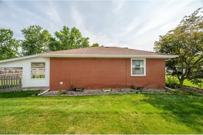 1788 Lancaster Drive, Austintown, OH 44511 - Photo 39