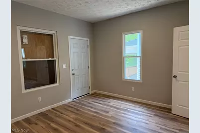 858 Forrest Drive, Akron, OH 44306 - Photo 3