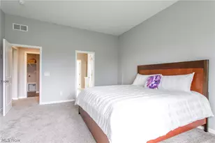 36201 Sophia Ln, North Ridgeville, OH 44039 - Photo 15