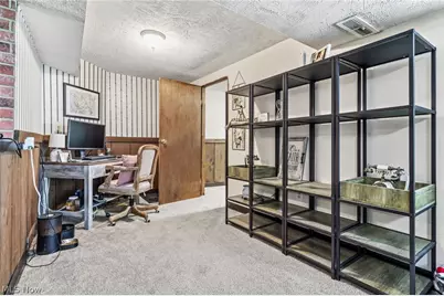 2470 Easton Street NE, Canton, OH 44721 - Photo 25