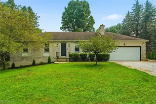 2470 Easton St NE, Canton, OH 44721 - Photo 1
