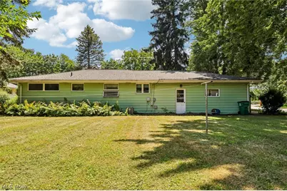691 Madison Avenue, Painesville Twp, OH 44077 - Photo 3